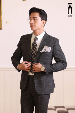 VEST TRẮNG ĐEN XƯỚC