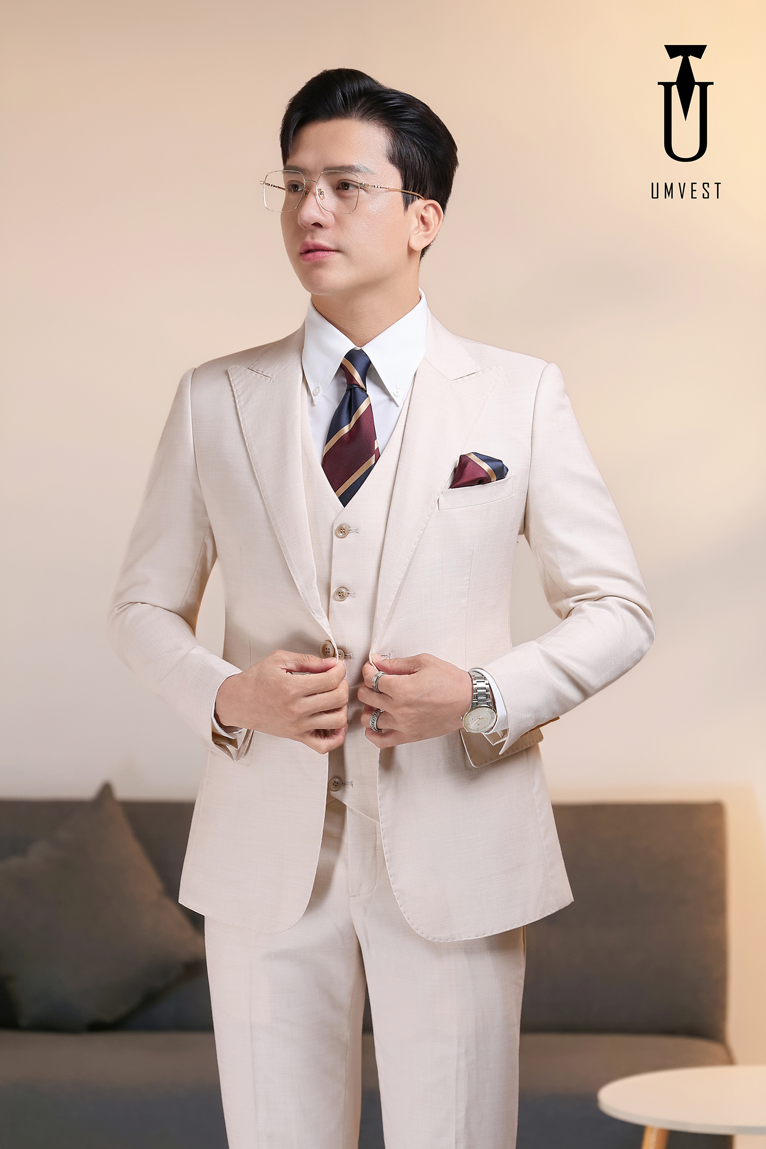 Vest Nam Trắng Kem