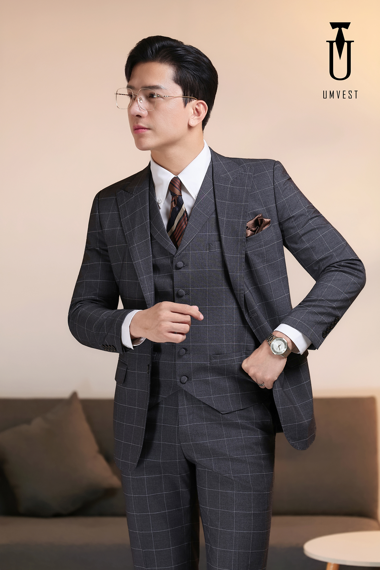 Vest Nam Xám Đậm Caro