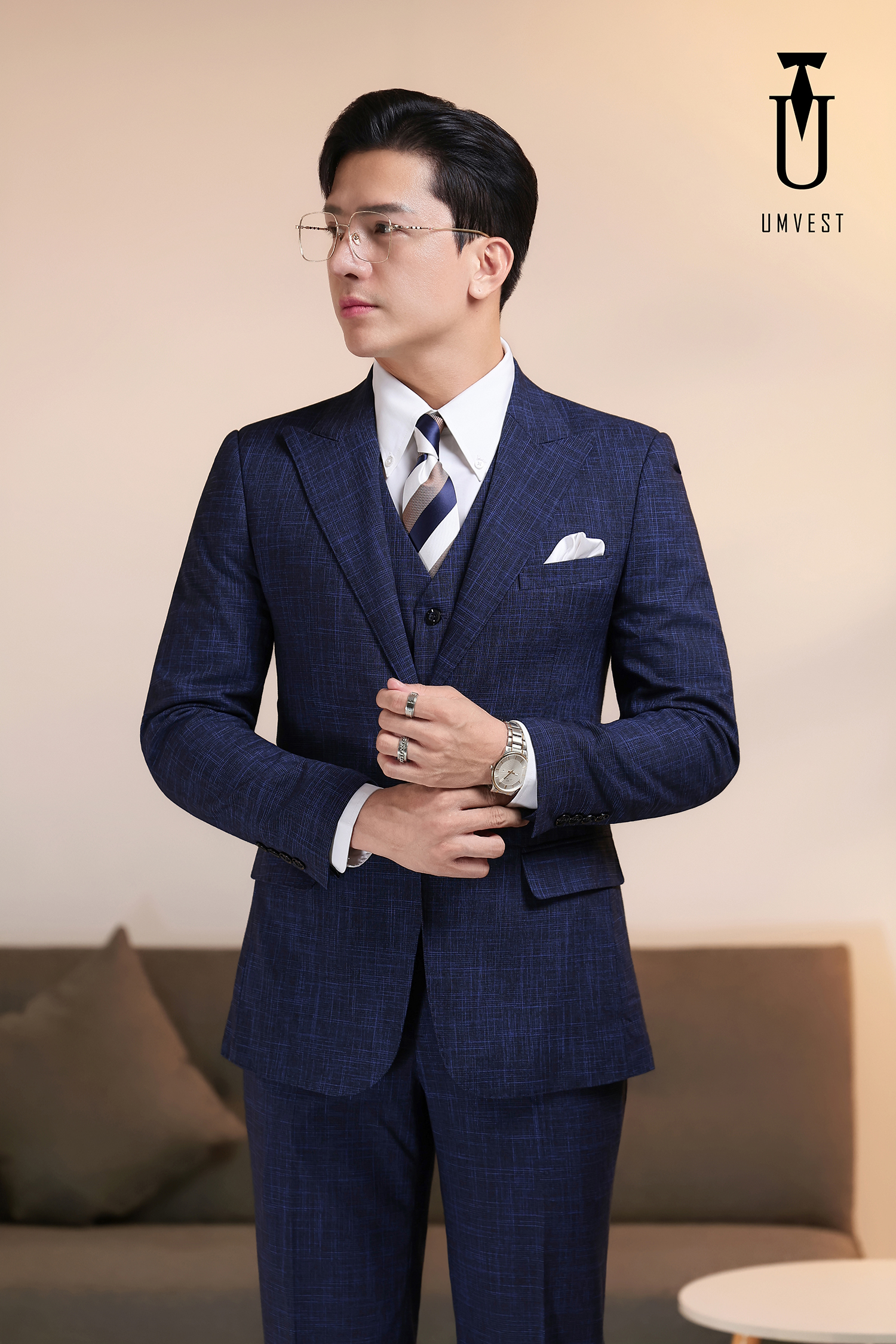 Vest Nam Xanh Dương Xước