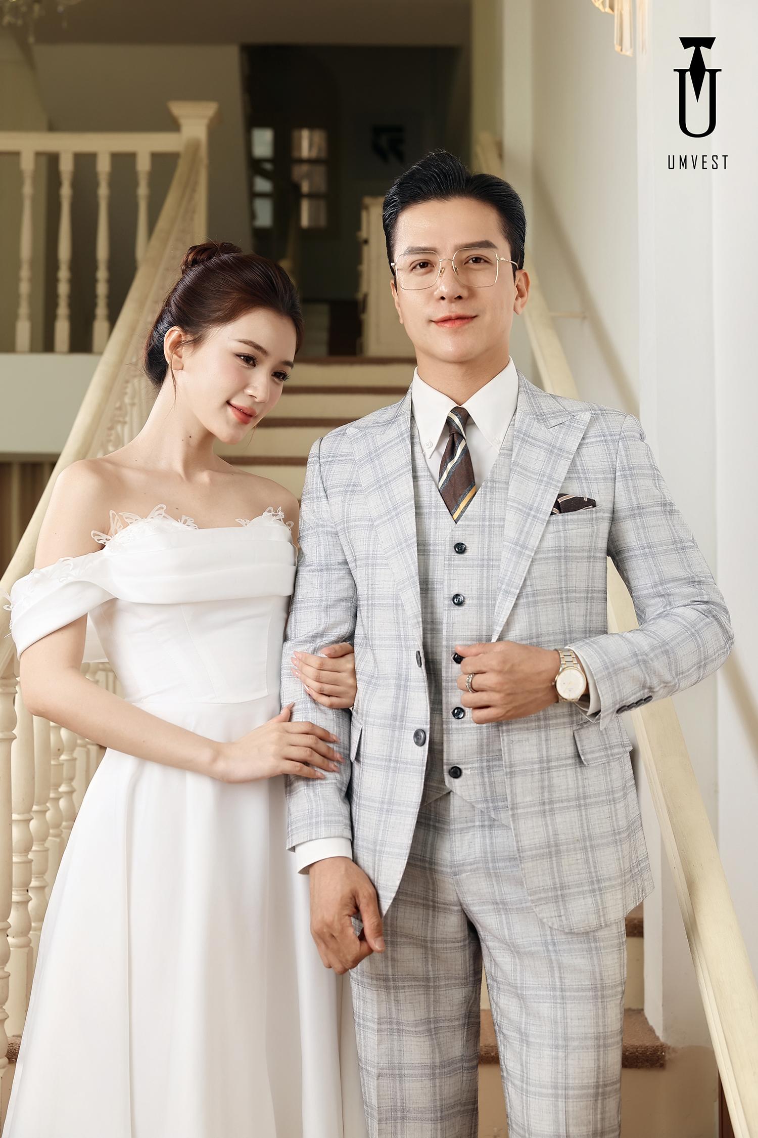 Vest Chú Rể Trắng Caro
