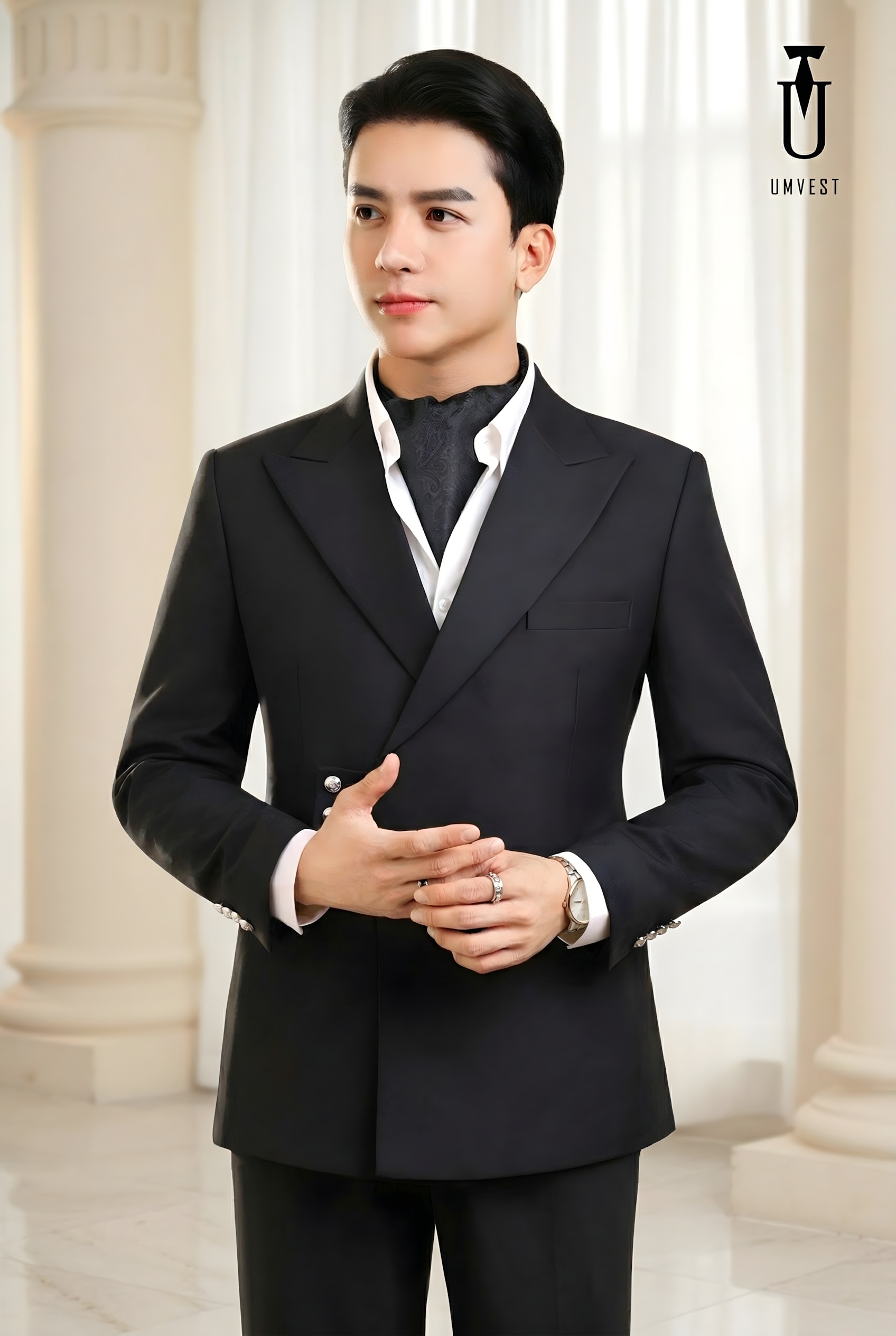 VEST ĐEN CÚC CHÉO 02