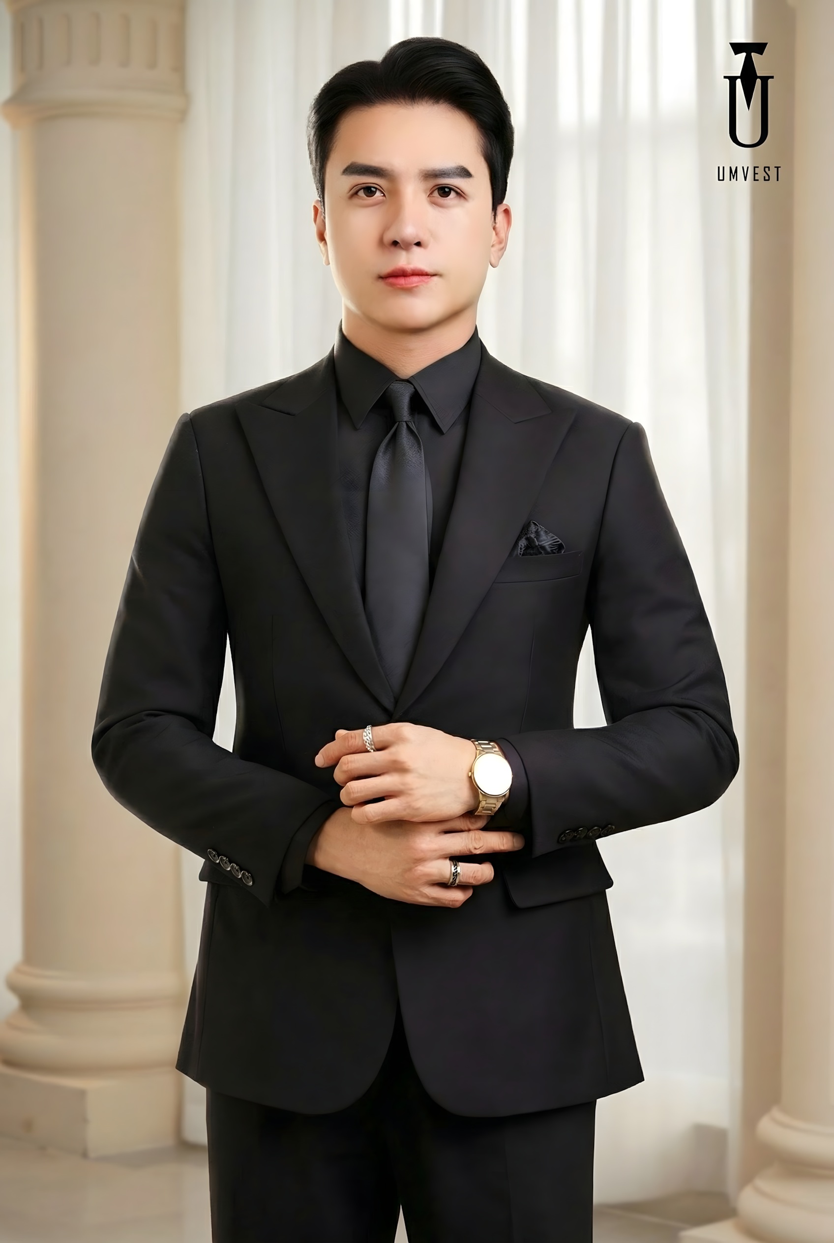 VEST ĐEN SƠ MI ĐEN